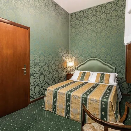 Marconi Hotel 3*