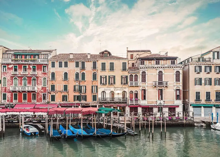 Marconi Szálloda 3*