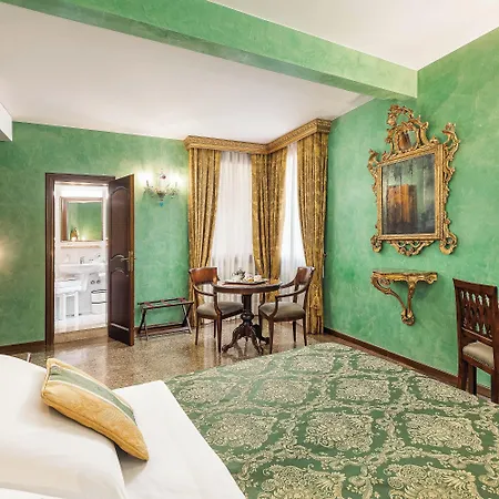 Marconi Hotell 3*