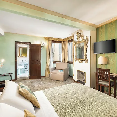 Hotel Marconi 3*